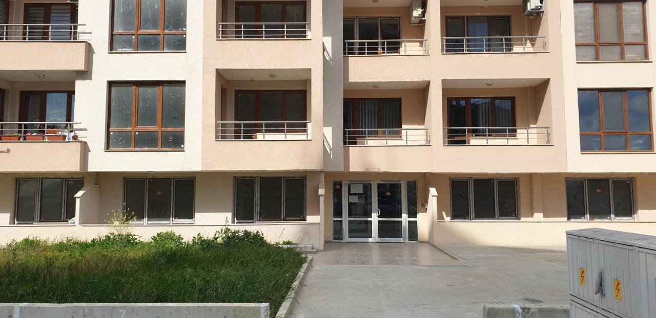 Family Holiday Apartments Breez 1 Varna Ngoại thất bức ảnh